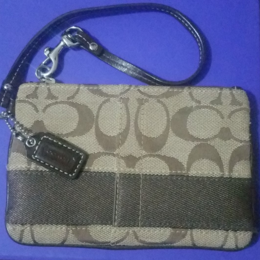 Coach Wristlet